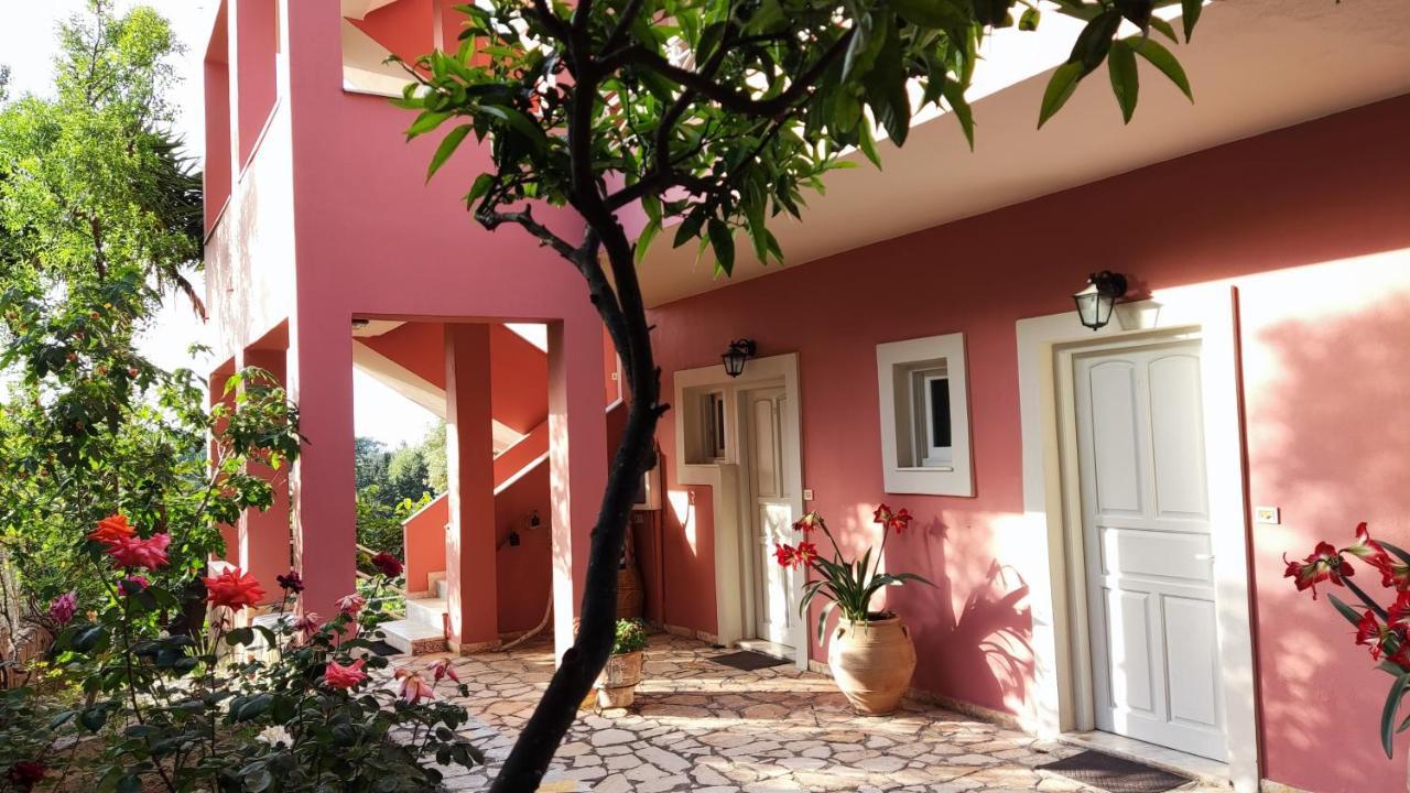 Villa Bambas Resort Astrakeri Dış mekan fotoğraf