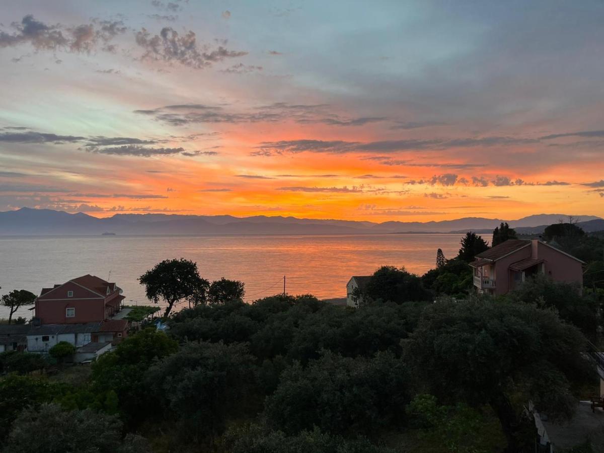 Villa Bambas Resort Astrakeri Dış mekan fotoğraf