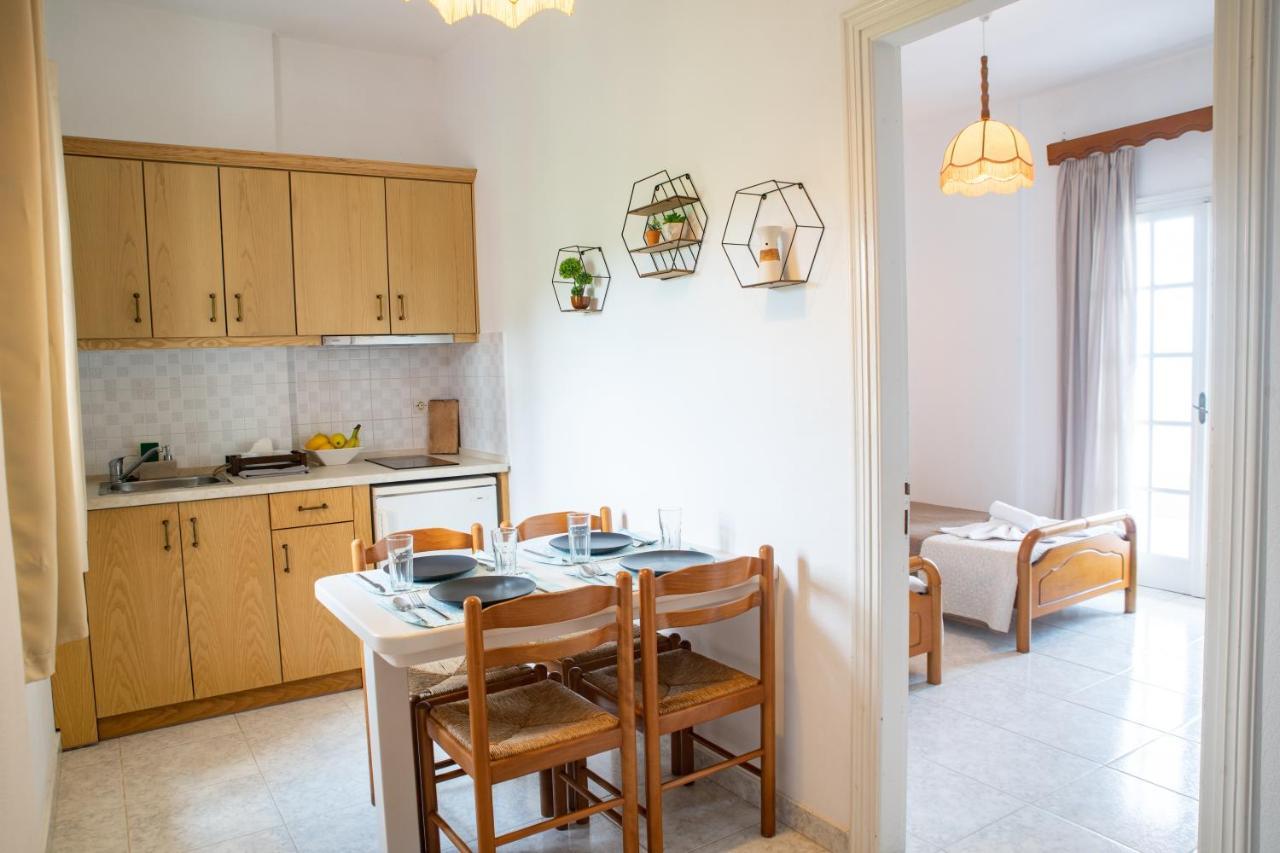 Villa Bambas Resort Astrakeri Dış mekan fotoğraf